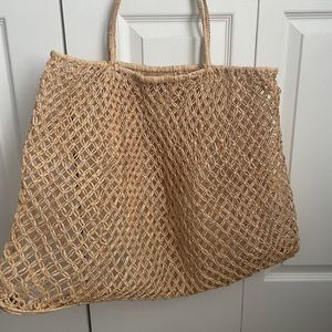 Florabella Revolve Baie Bag, beach tote, woven straw